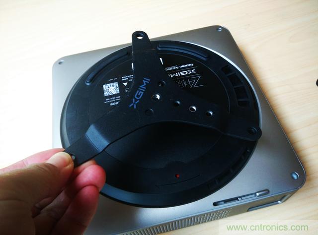 無屏電視時代已然來臨，客廳你做好準備了嗎？