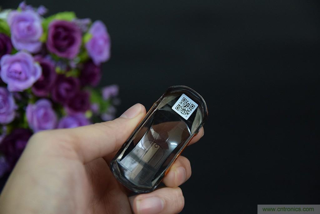 虛擬與現實相結合的飛車遊戲，讓你體驗速度與激情的碰撞！