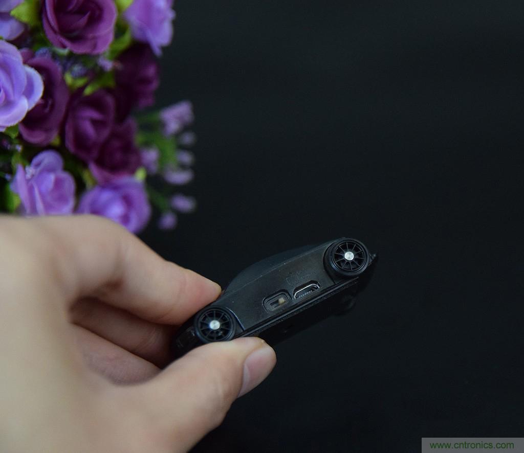 虛擬與現實相結合的飛車遊戲，讓你體驗速度與激情的碰撞！