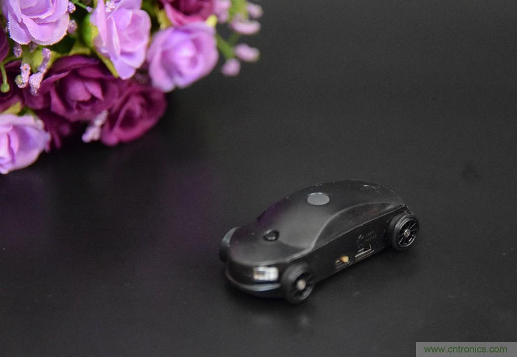 虛擬與現實相結合的飛車遊戲，讓你體驗速度與激情的碰撞！