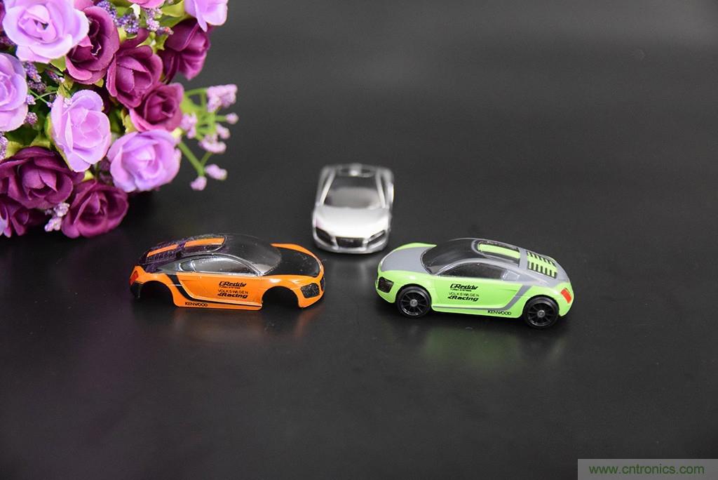 虛擬與現實相結合的飛車遊戲，讓你體驗速度與激情的碰撞！