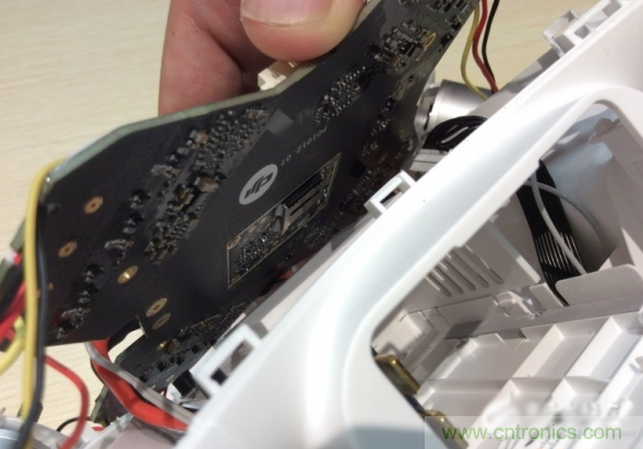 真飛機拆不著，那就來拆拆無人機&ldquo;鼻祖&rdquo;大疆吧！