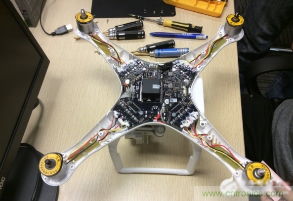 真飛機拆不著，那就來拆拆無人機&ldquo;鼻祖&rdquo;大疆吧！