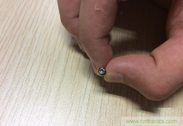 真飛機拆不著，那就來拆拆無人機&ldquo;鼻祖&rdquo;大疆吧！