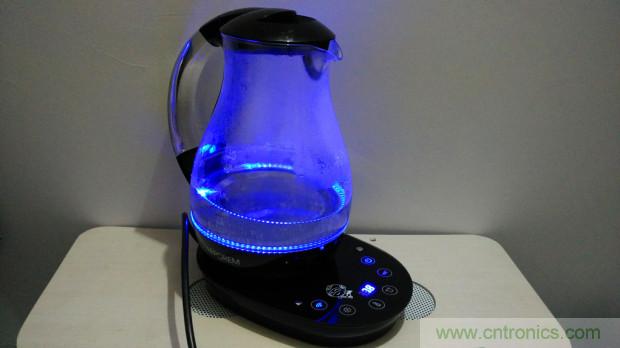 新的智能養生之道，從一個易叮雲智能水壺開始