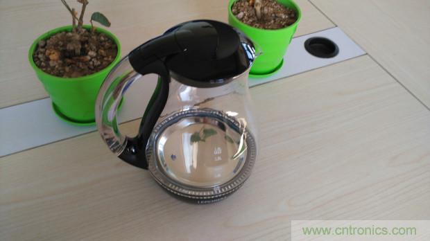 新的智能養生之道，從一個易叮雲智能水壺開始