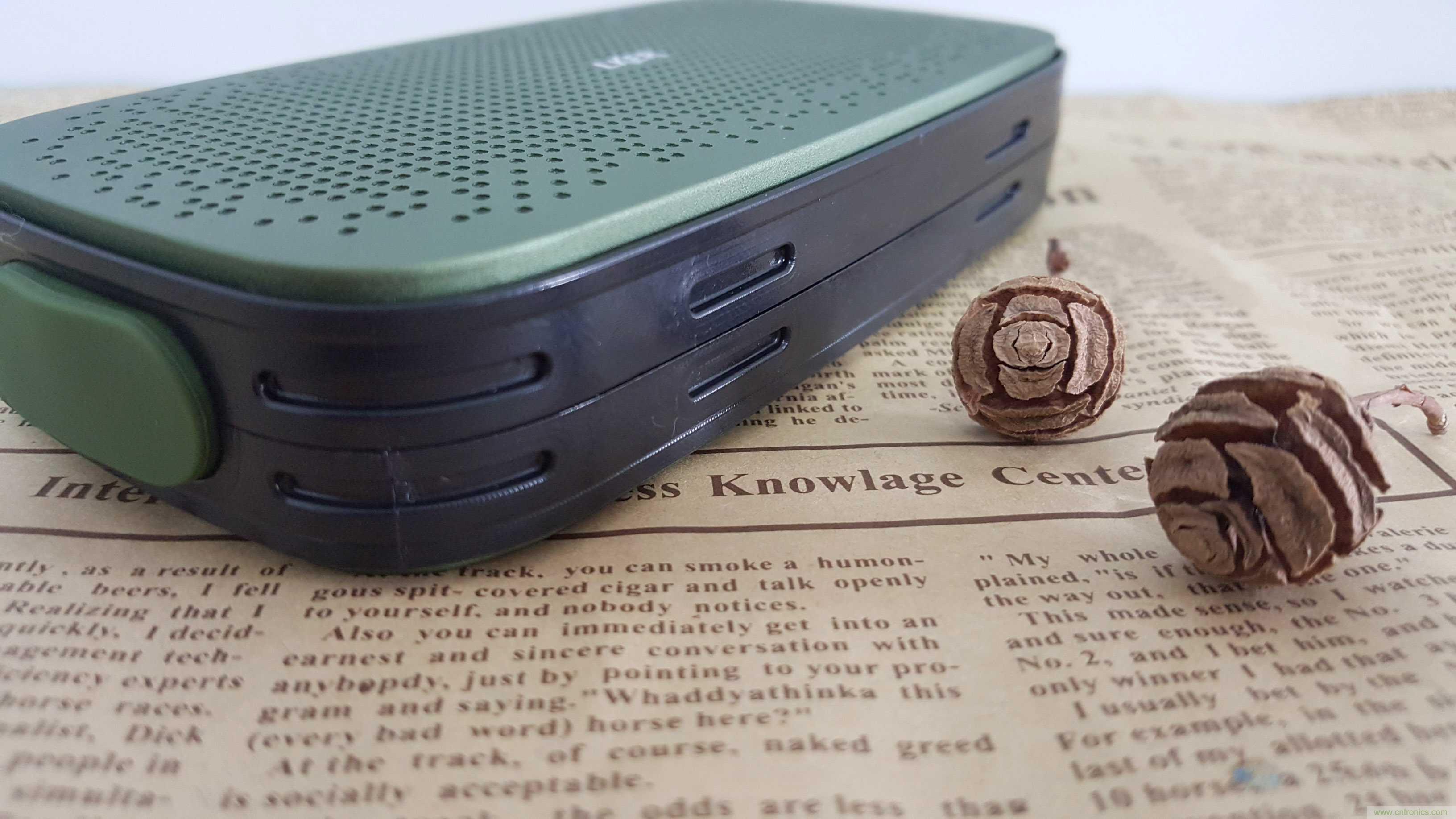 搞怪&ldquo;美人魚&rdquo;盡享靈克藍牙音箱的天籟之音！