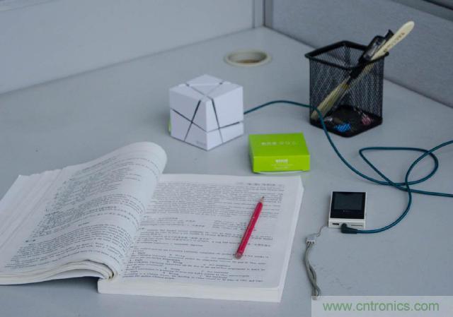 洛斐創意藍牙音箱，光與建築點綴生活