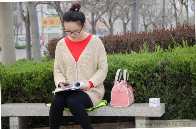 洛斐創意藍牙音箱，光與建築點綴生活