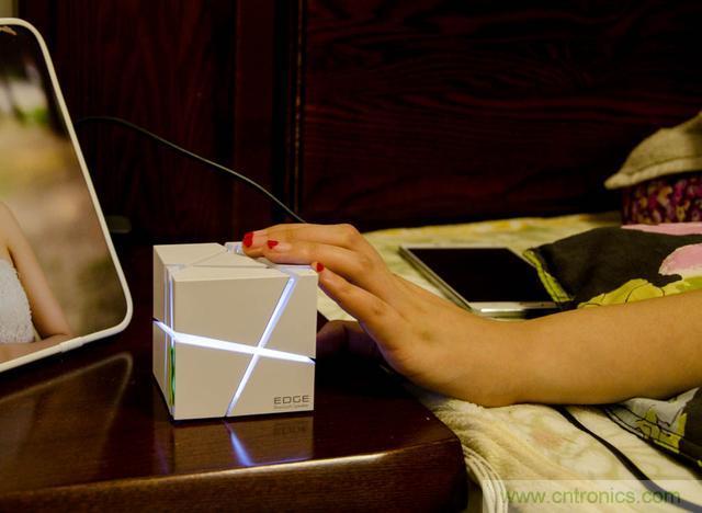 洛斐創意藍牙音箱，光與建築點綴生活