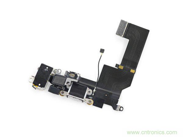 有什麼地方沒有變？iPhone SE真機拆解