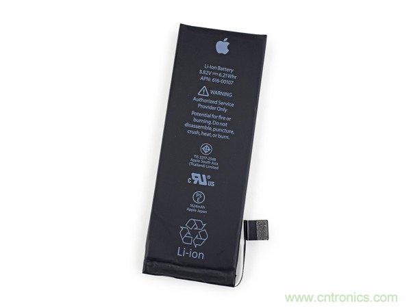 有什麼地方沒有變？iPhone SE真機拆解