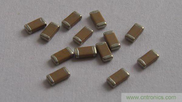 在電源電路和信號電路中電容有何用處？