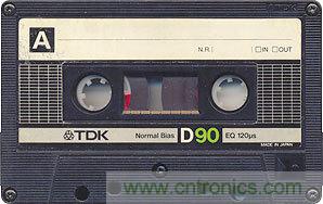 藝術源於生活，用生活中的物件也能製作磁流體