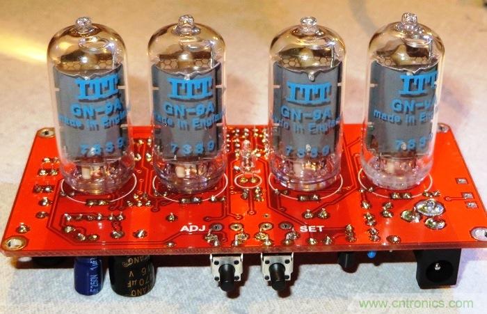 DIY一個超有品味的工程師專屬收藏：真空管時鍾