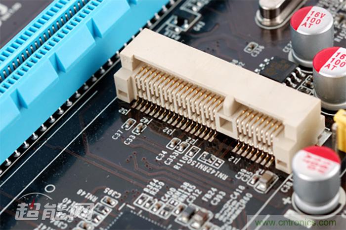 那些長短不一的PCI-E插槽都有什麼不一樣？