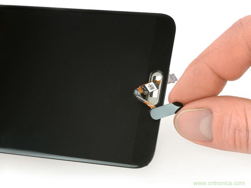 拆解華為P20 Pro：後置三攝都有硬件級光學防抖