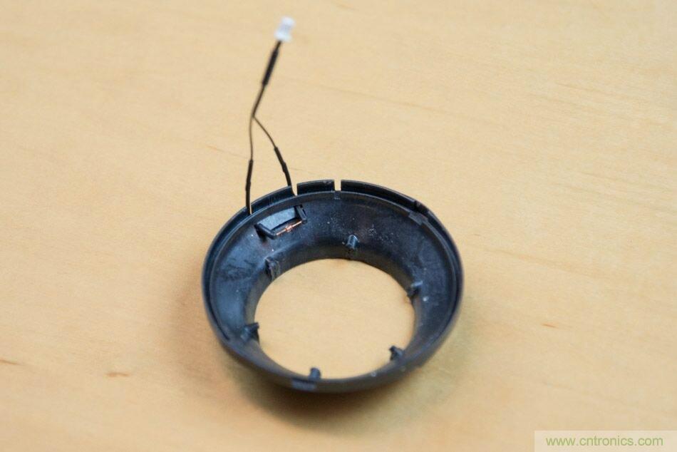 拆解戴森吹風機：近三千元的價格貴在哪？