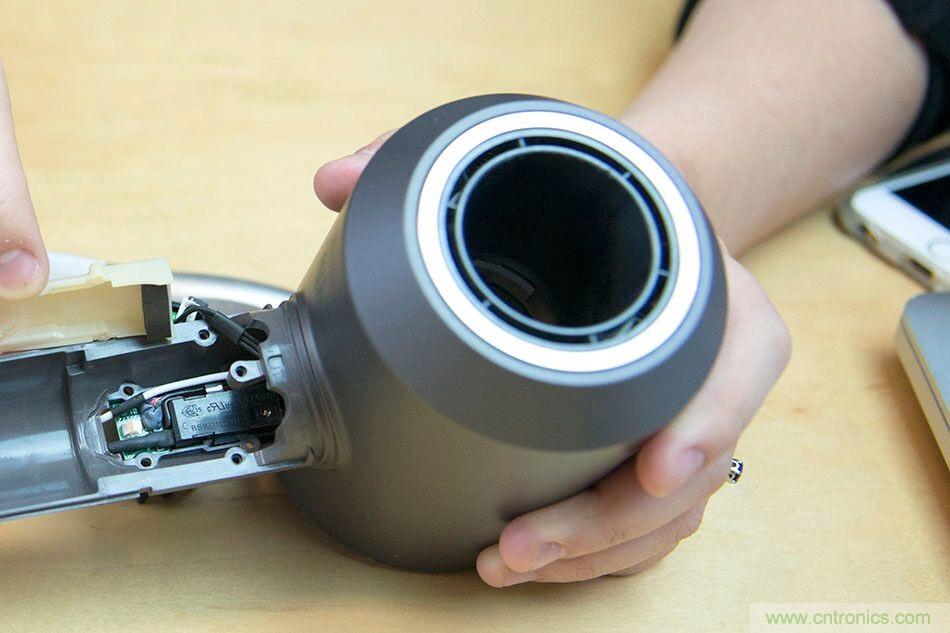 拆解戴森吹風機：近三千元的價格貴在哪？