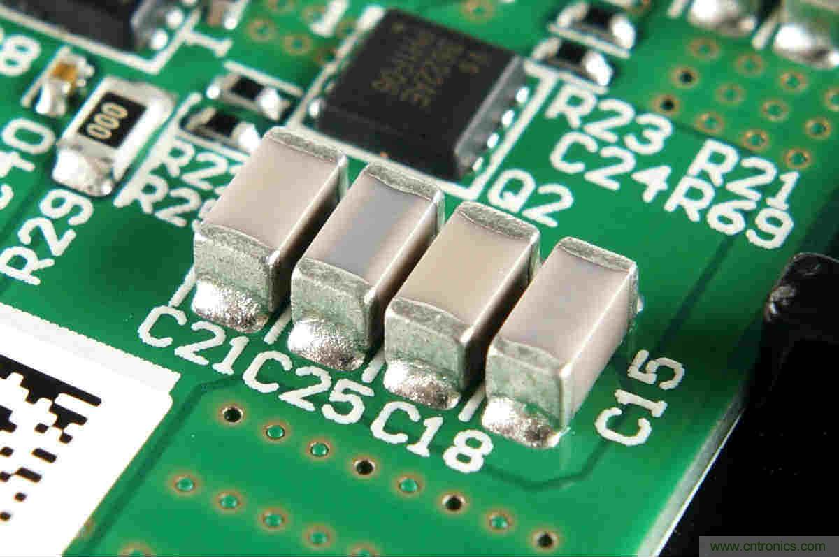 拆解對比：係出同門，小米、紫米無線充電器的差別有多大？