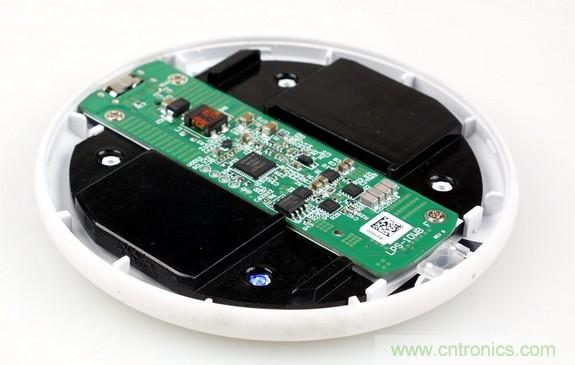 拆解對比：係出同門，小米、紫米無線充電器的差別有多大？