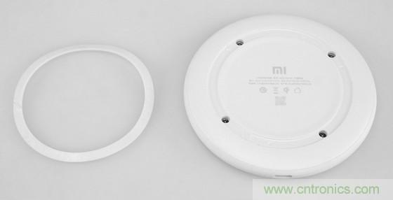 拆解對比：係出同門，小米、紫米無線充電器的差別有多大？