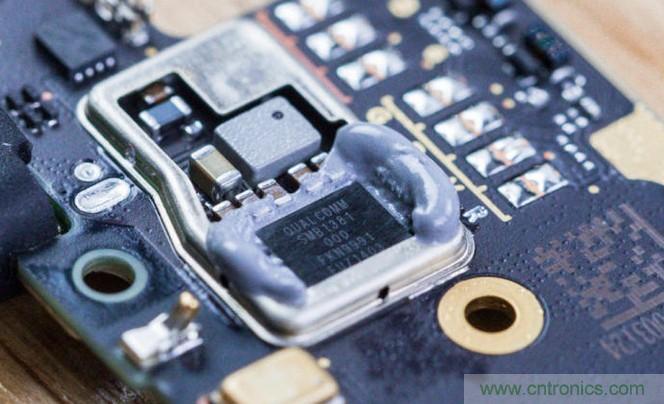 拆解黑鯊手機：多級直觸一體式液冷係統有什麼門道？