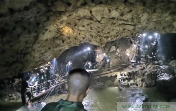 泰國少年足球隊救援RadioVerse顯神威，創新技術災難救援通信設備受關注