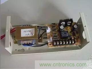 看這裏，繼電器應用的那些事兒