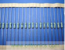 怎樣區分普通電阻和保險電阻？