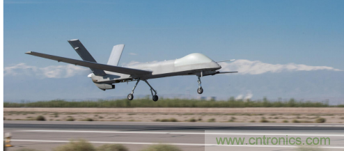 &ldquo;衝上雲霄&rdquo;不再是夢想，無人機帶你&ldquo;上天&rdquo;