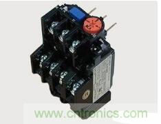 控製繼電器的工作原理