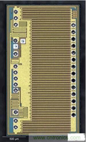 對比 SiC、GaN 和矽，哪種 AC 適配器性能最好？