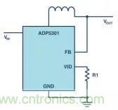如何使用電源設計中的分壓器調節輸出電壓？