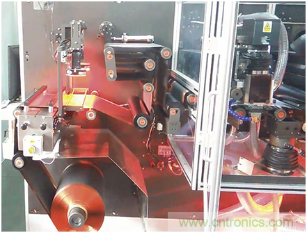 如何通過整合視覺係統方案來提高自動化生產線效率？