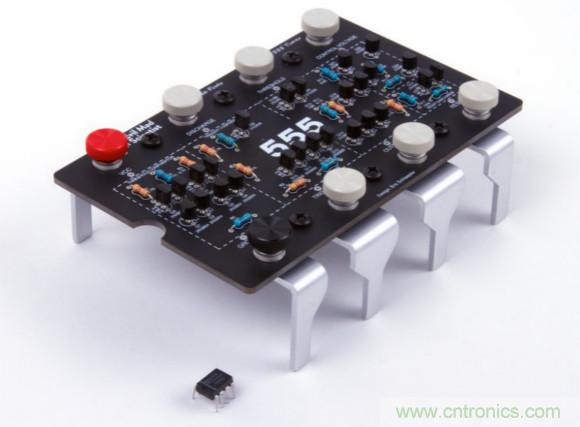 555定時器是如何被發明的？